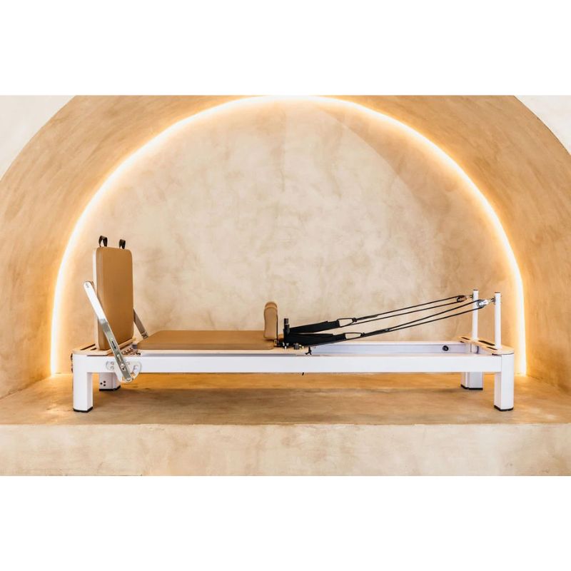 AussiePilatesDefineAP-AL-22ReformerInCaramelColour